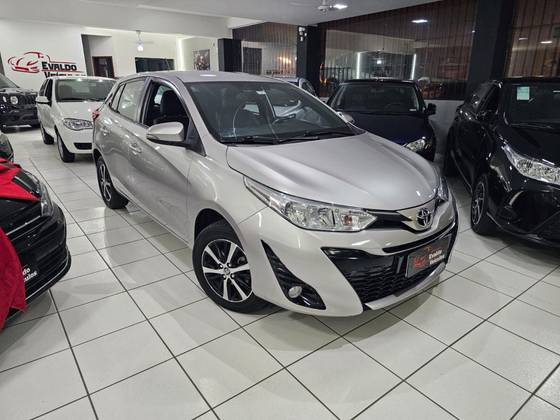 TOYOTA YARIS 1.5 16V FLEX XS MULTIDRIVE